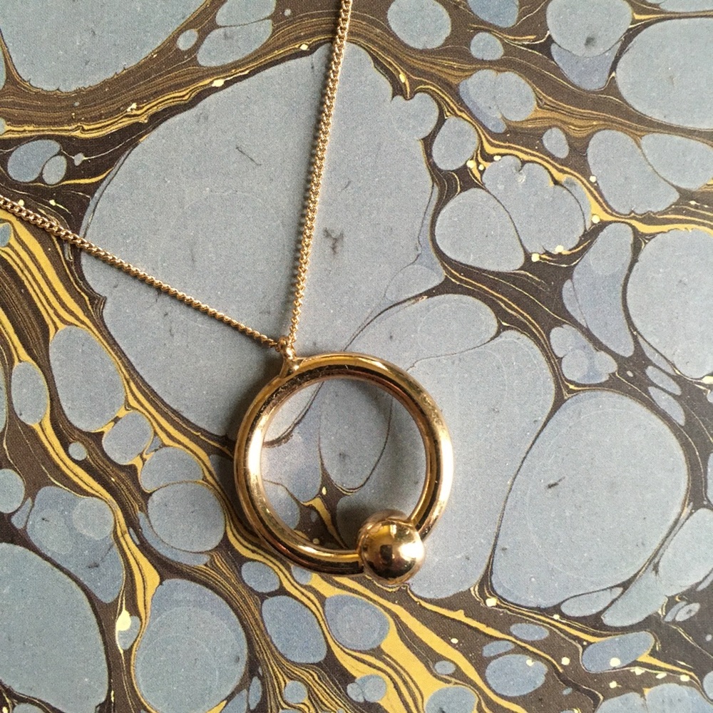 Gold Necklace Piercing 🌙